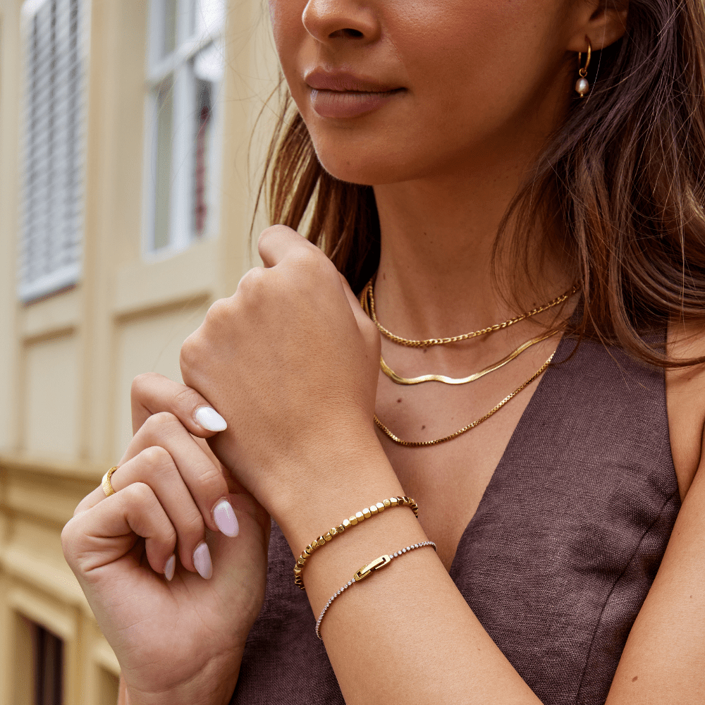 Lexi 18K Gold Cube Armband Alma