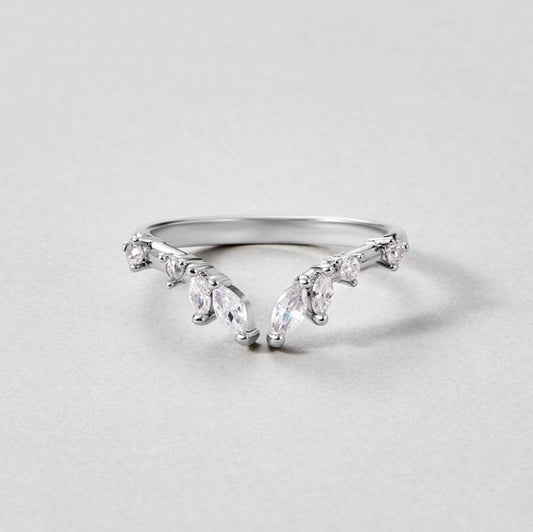 Lily Kristall Silber Vine Ring Alma