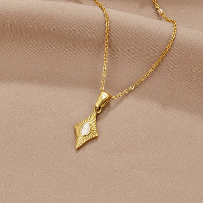 Luna White Opal Goldhalskette Alma