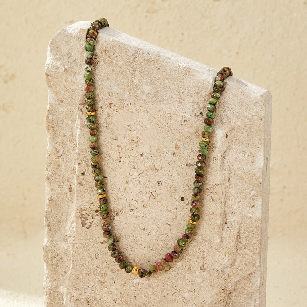 Lush Green Perlenhalskette Alma