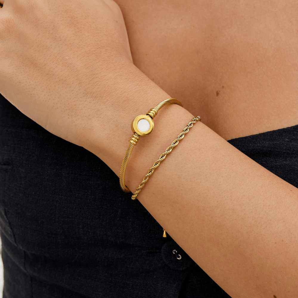 Melinda Gold Rotatable Armreif Alma