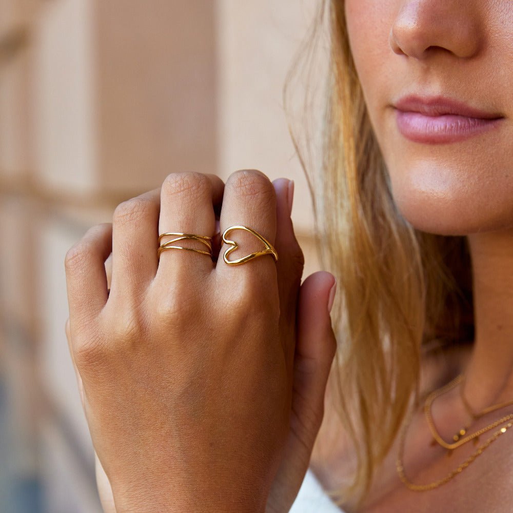 Melted Gold Herz Ring Alma