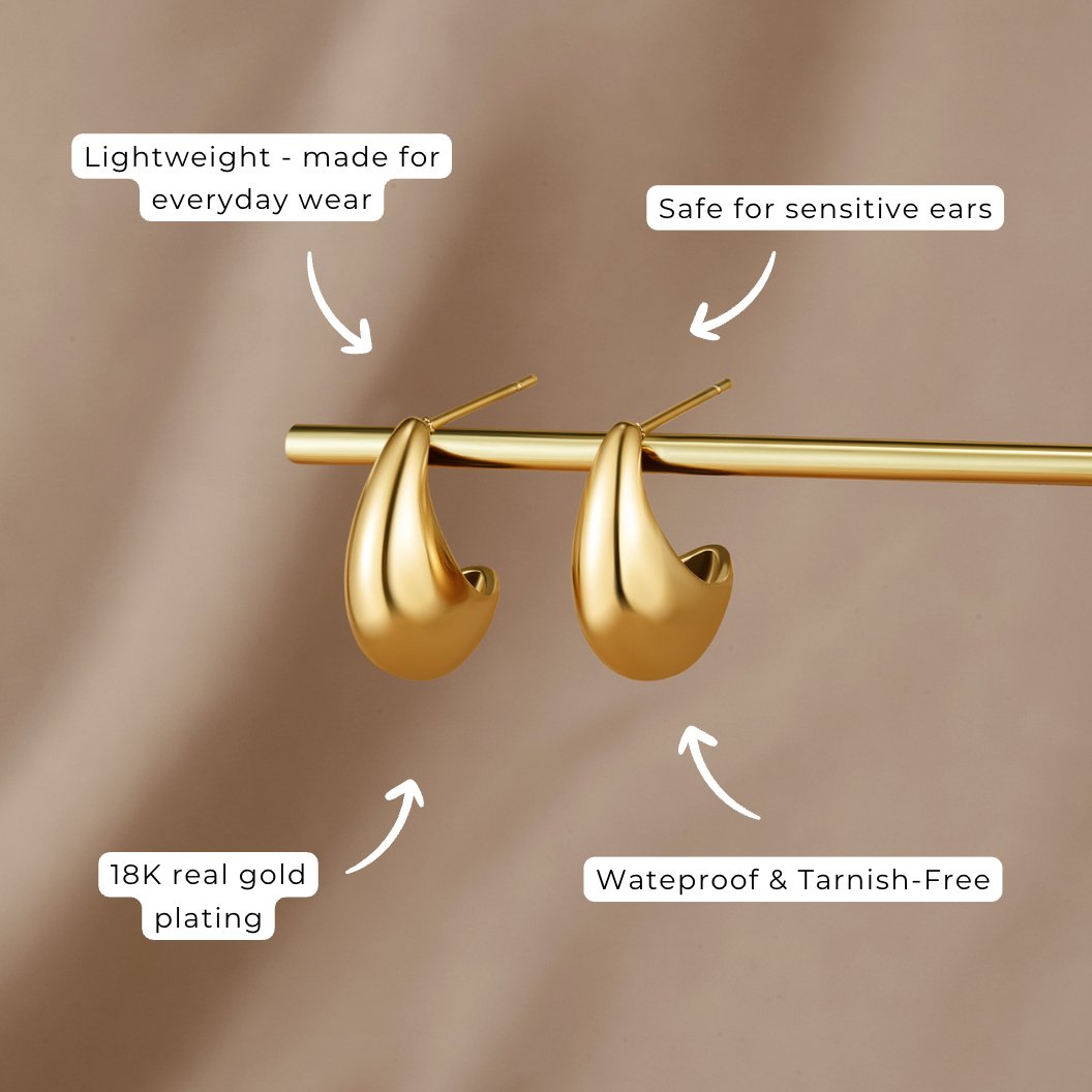 Mini Curved Gold Hoops Ohrringe Alma