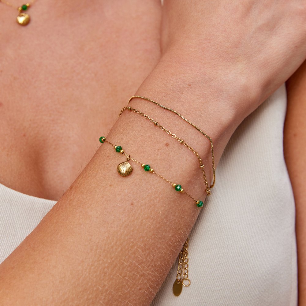 Nerissa Gold Shell & Green Perlenarmband Alma