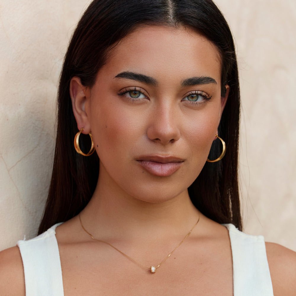 Orelia Gold Creolen Ohrringe Alma