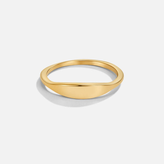 Pipa Gold Signet Ring Alma