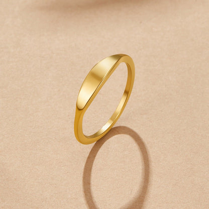 Pipa Gold Signet Ring Alma