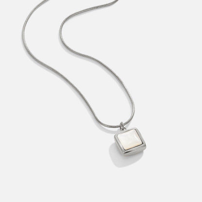 Riva Mondstein Pendant Halskette Alma