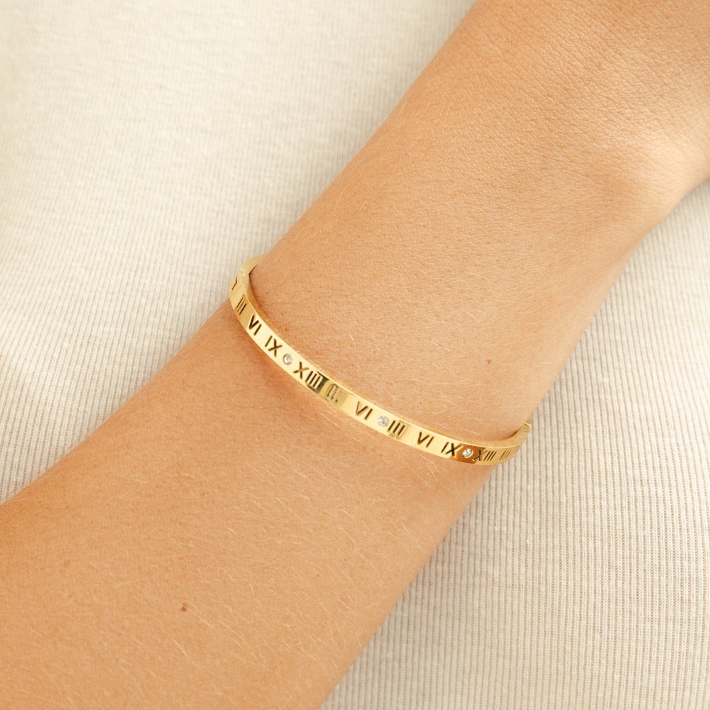 Roman 18K Gold Armreif Alma