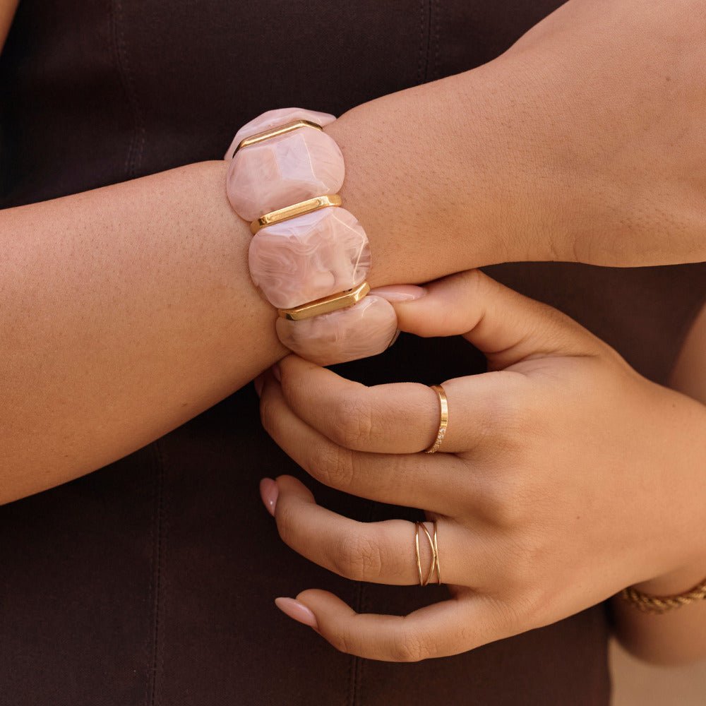 Rose Quartz Elastic Armband Alma