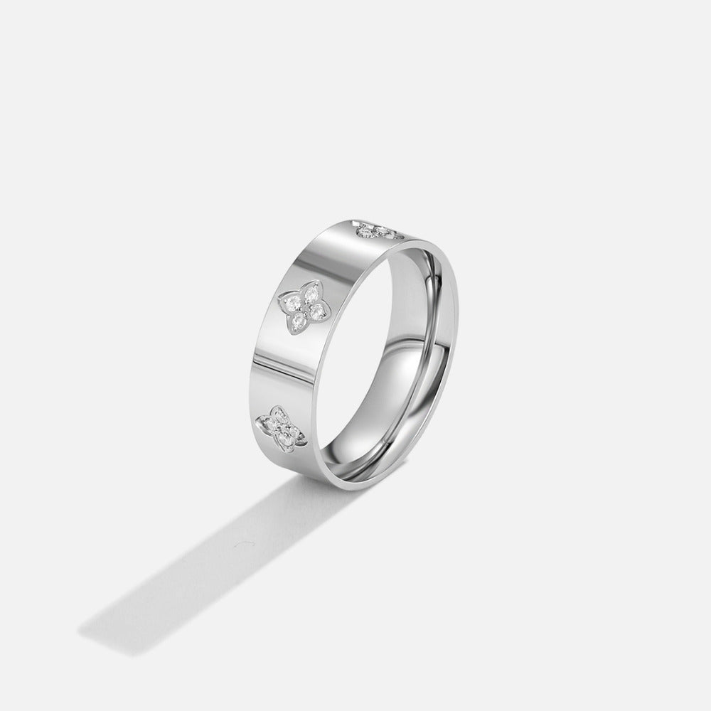 Silber Kristall Klee Band Ring Alma