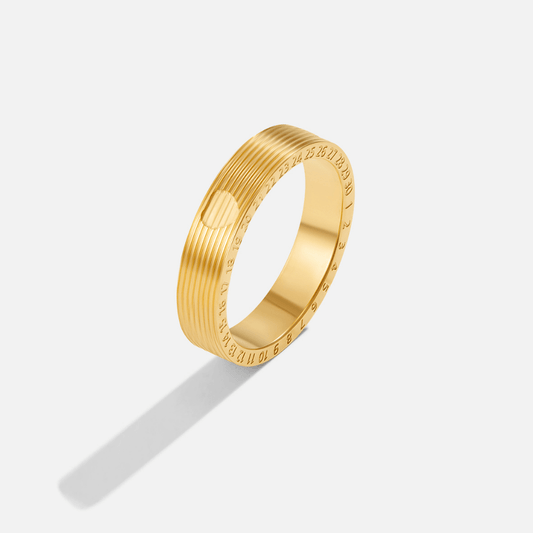 Soleil Gold Band Ring Alma