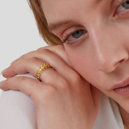 Summer Bloom Blatt Ring Alma