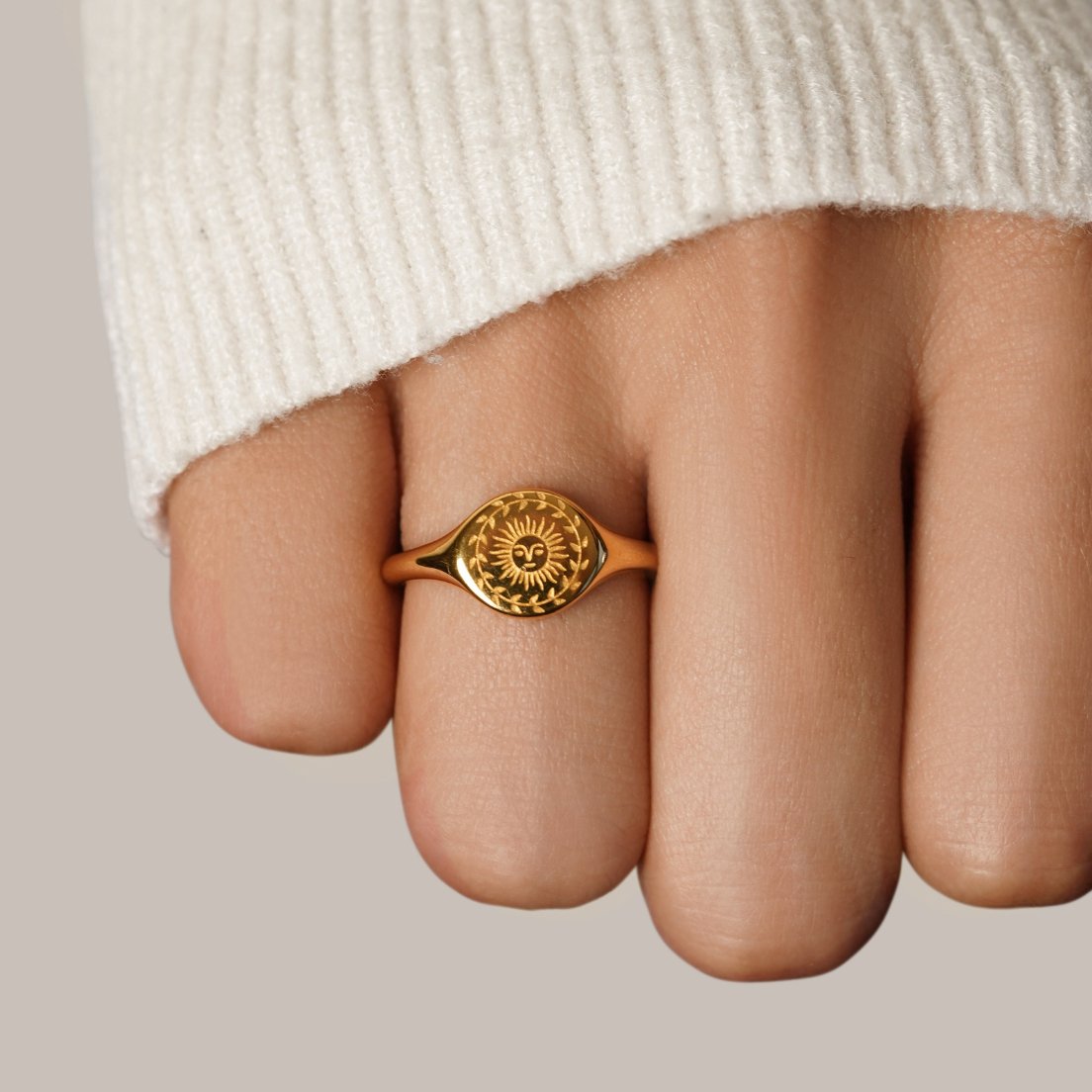 Summer Solstice Goldring Alma