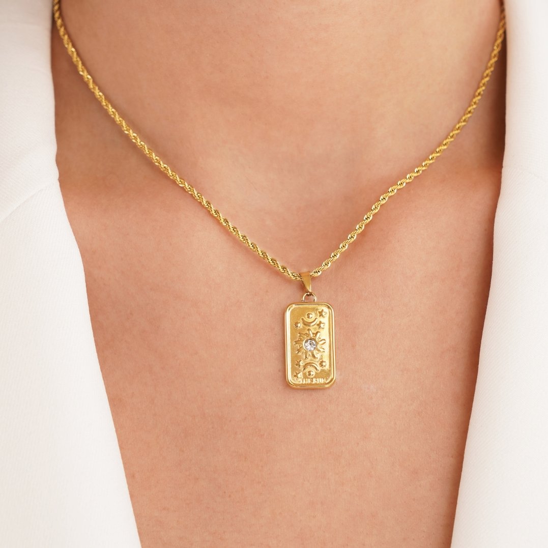 ‘The Sonne Tarot Pendant Halskette Alma