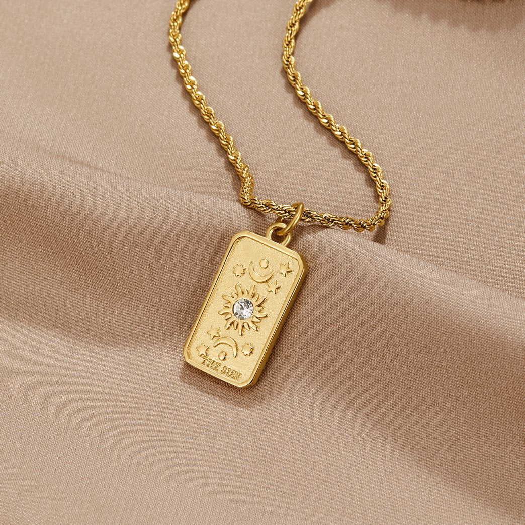 ‘The Sonne Tarot Pendant Halskette Alma