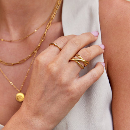 Trinity Goldring Alma