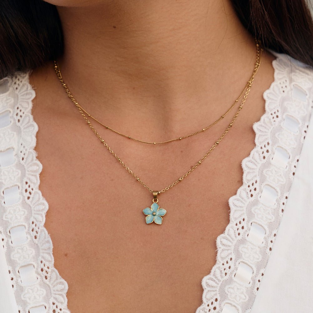 Turquoise Sakura Bloom Goldhalskette Alma