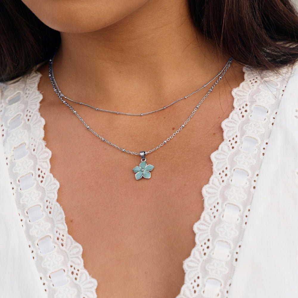 Turquoise Sakura Bloom Silber Halskette Alma