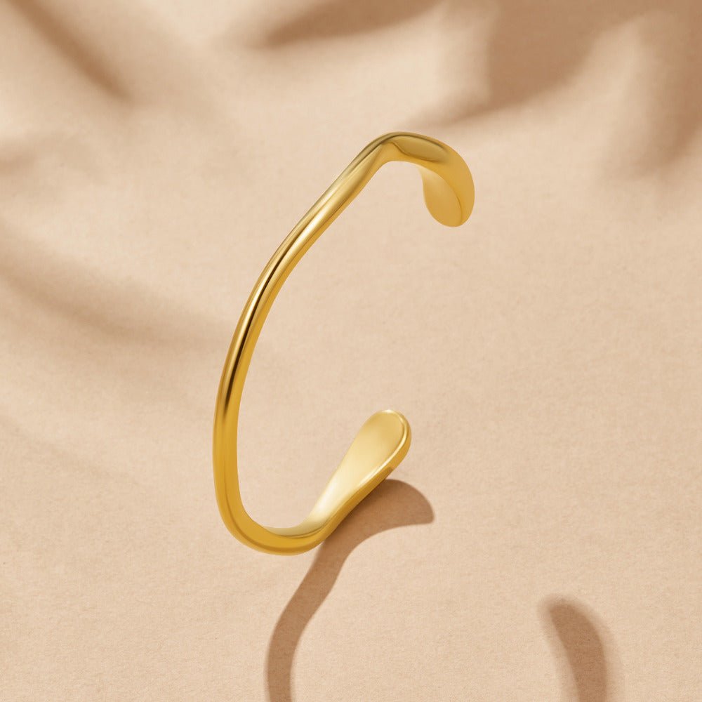 Veena Gold Armreif Alma