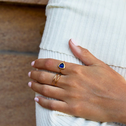Via Sapphire Blue Ring Alma