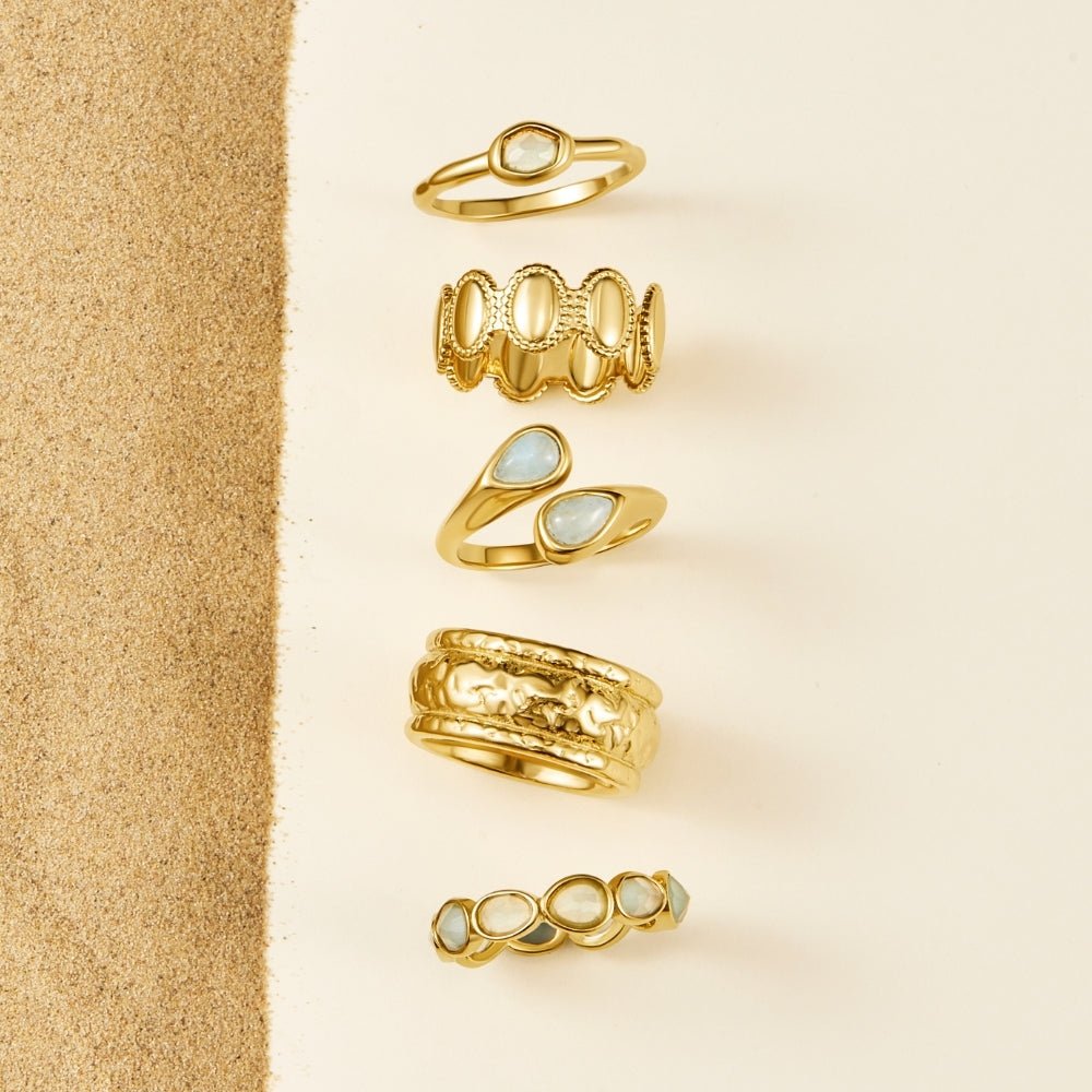 Vintage Athena Goldring Alma