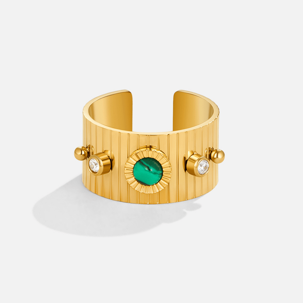 Vintage Dakota Goldring Alma