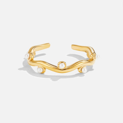 Wavey Perlen 18K Goldring Alma