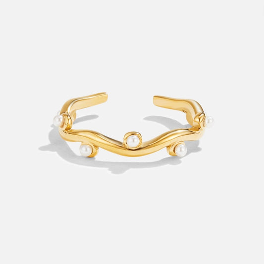 Wavey Perlen 18K Goldring Alma