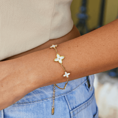 White Blossom BlüTen Armband Alma