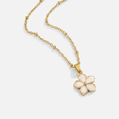White Sakura Bloom Goldhalskette Alma